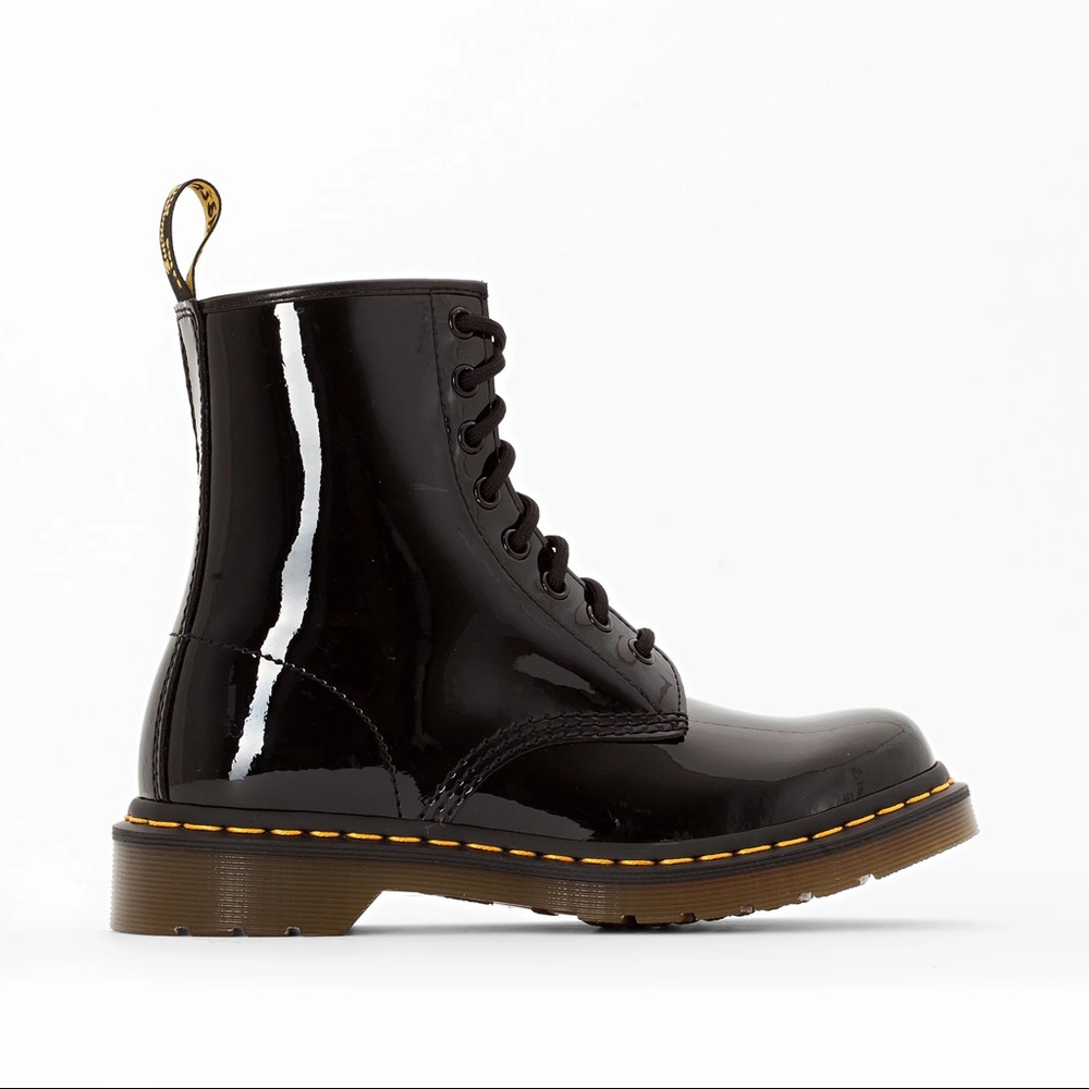 Dr. Martens shiny modern classics 1460 patent 8 eye boots